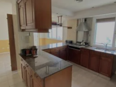 Alquilo departamento centrico