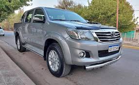 vendo toyota 4×4 automatica 2015